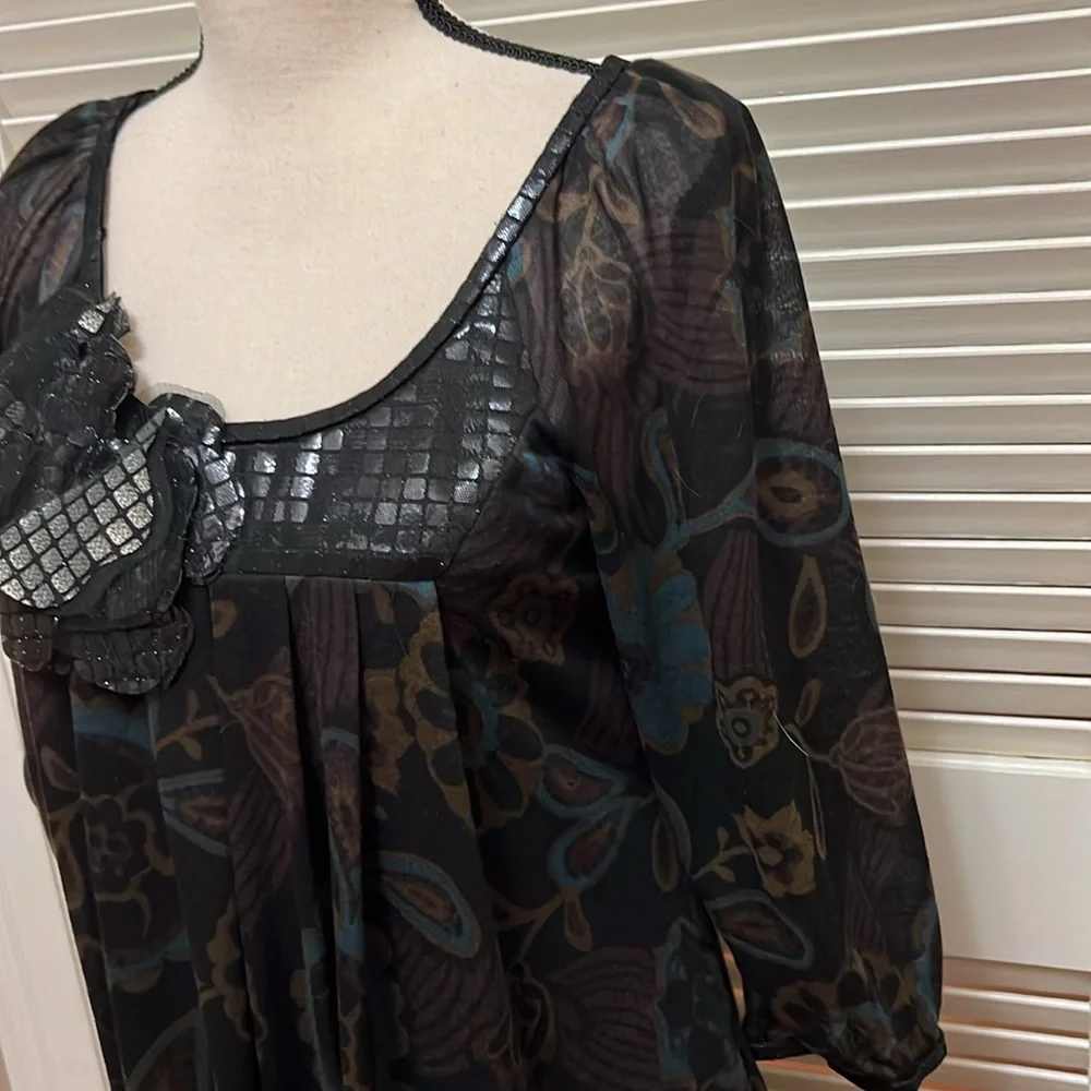 Nina Dress in Black Floral, Size Medium - Picture 9 of 17